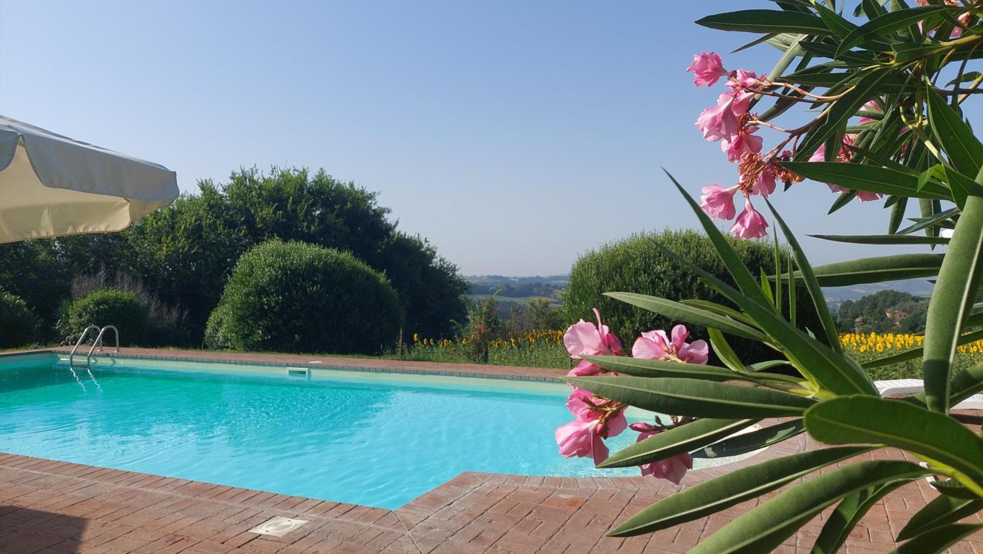 Il Borghetto Villa Todi Bagian luar foto